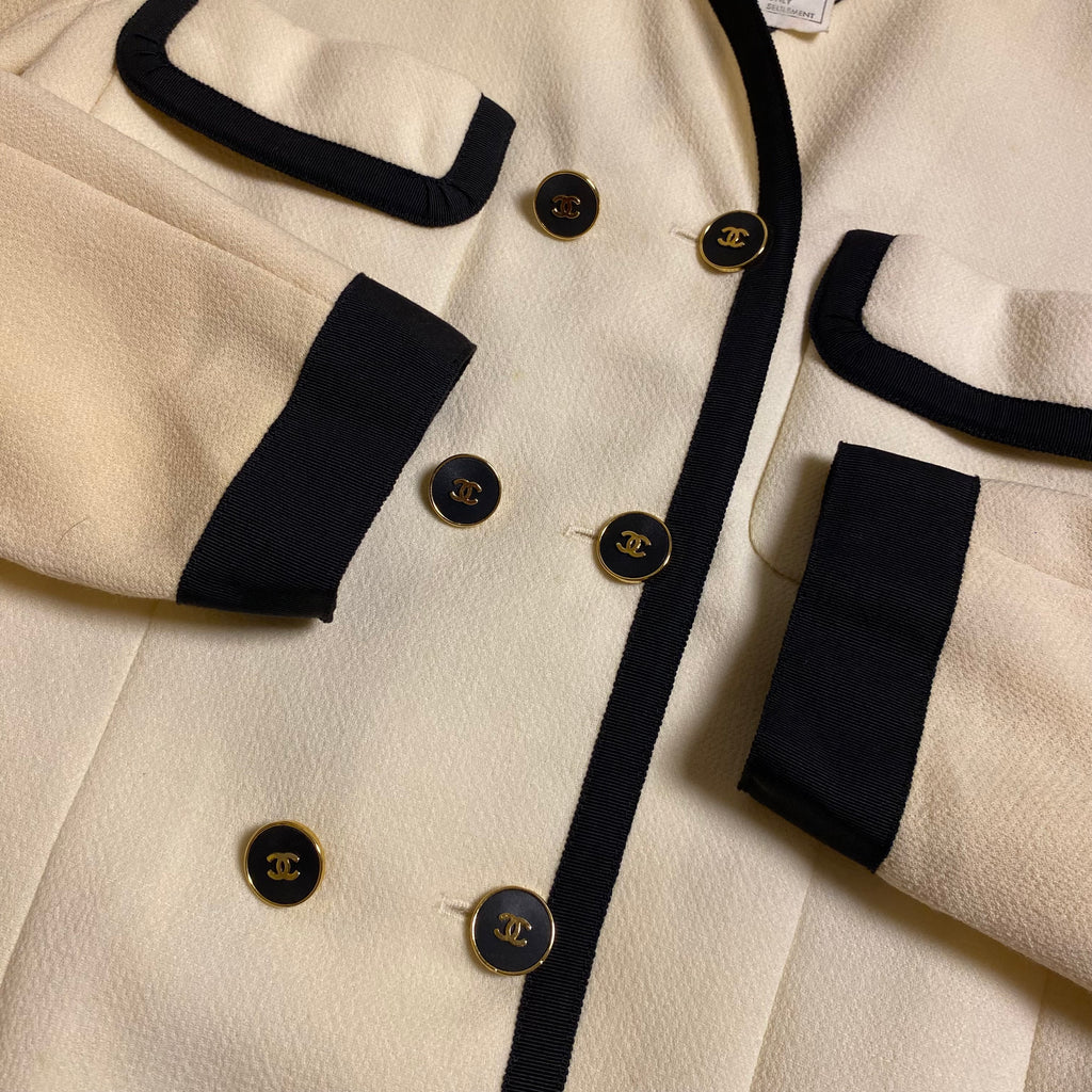 Chanel 1980s Wool Crepe Jacket