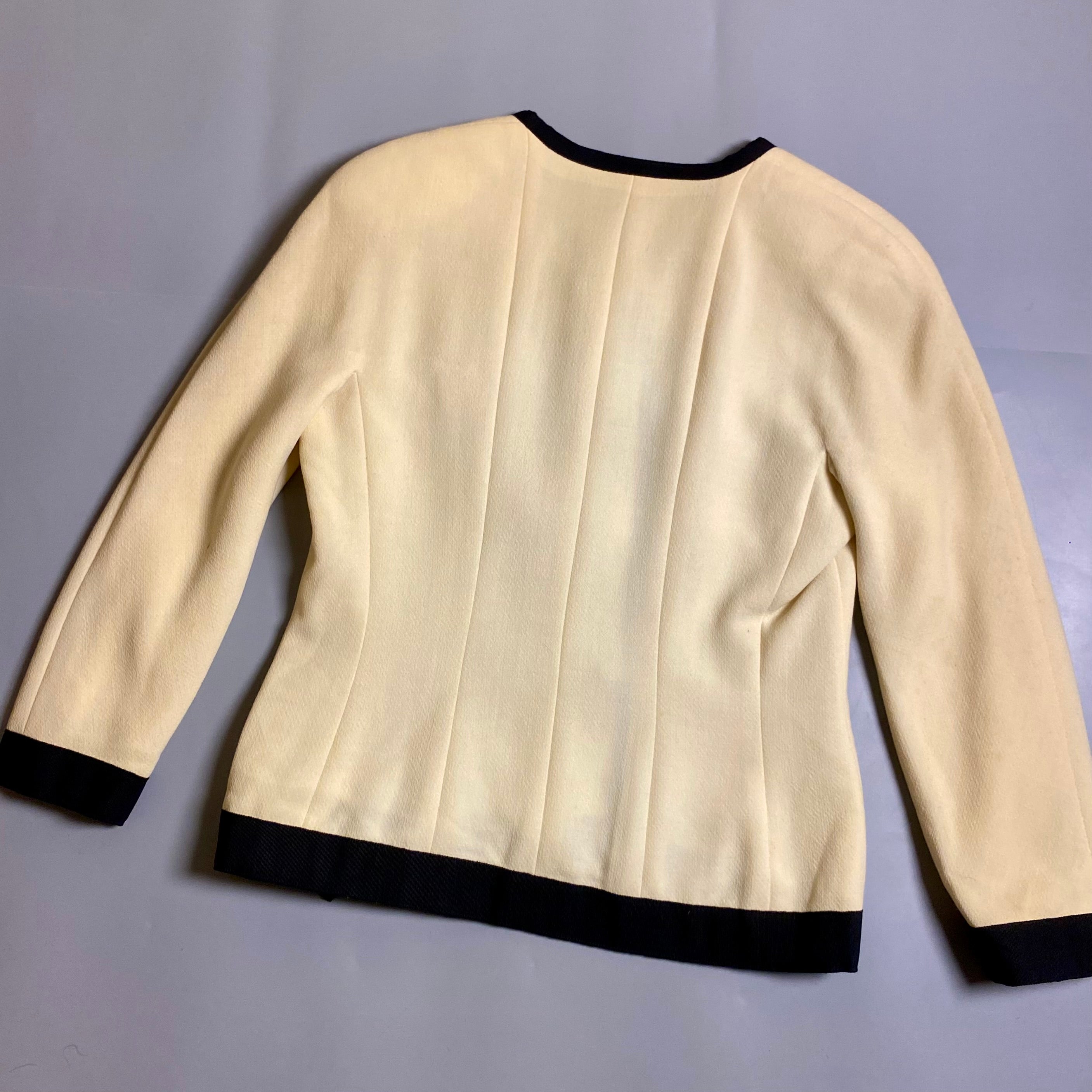 Chanel 1980s Wool Crepe Jacket