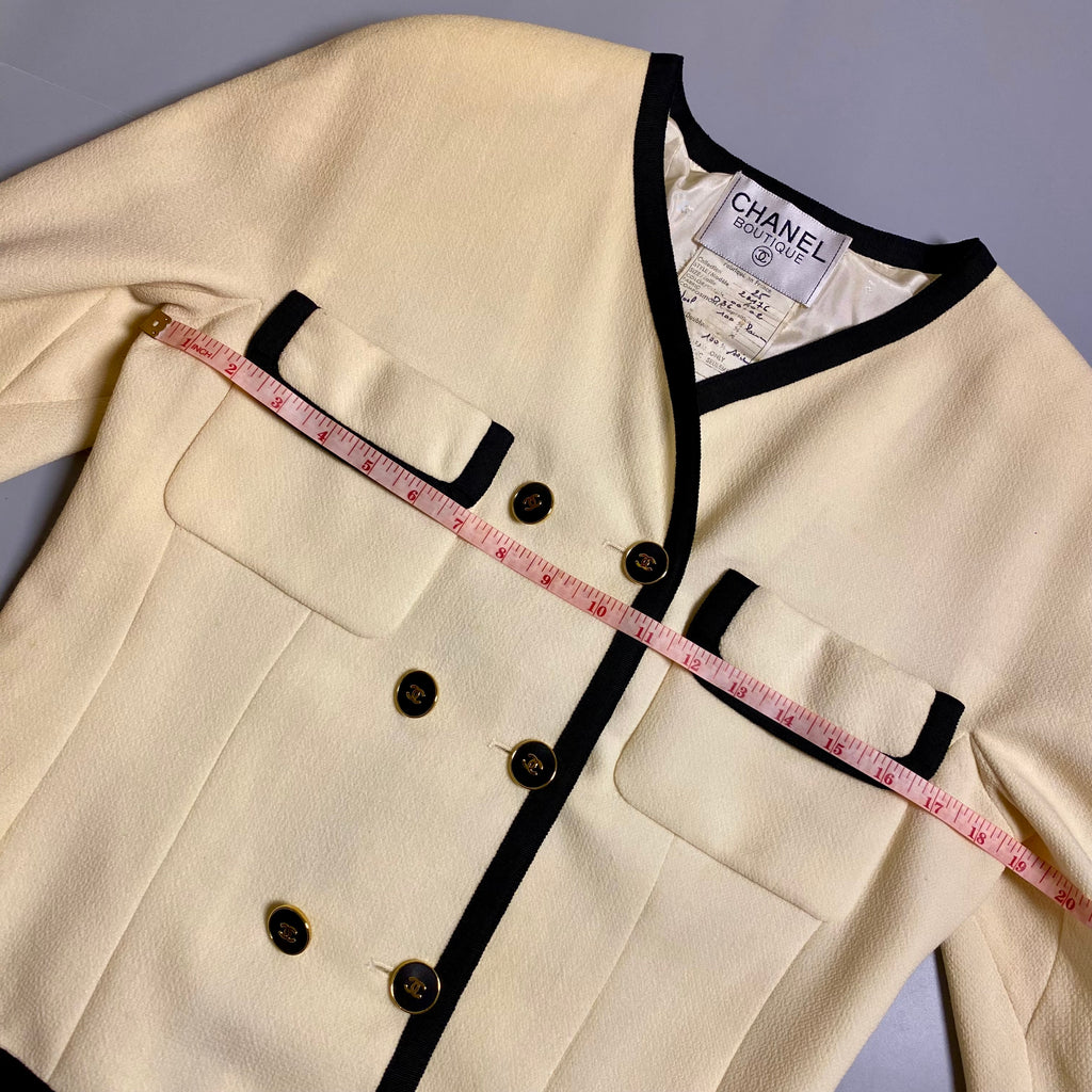 Chanel 1980s Wool Crepe Jacket