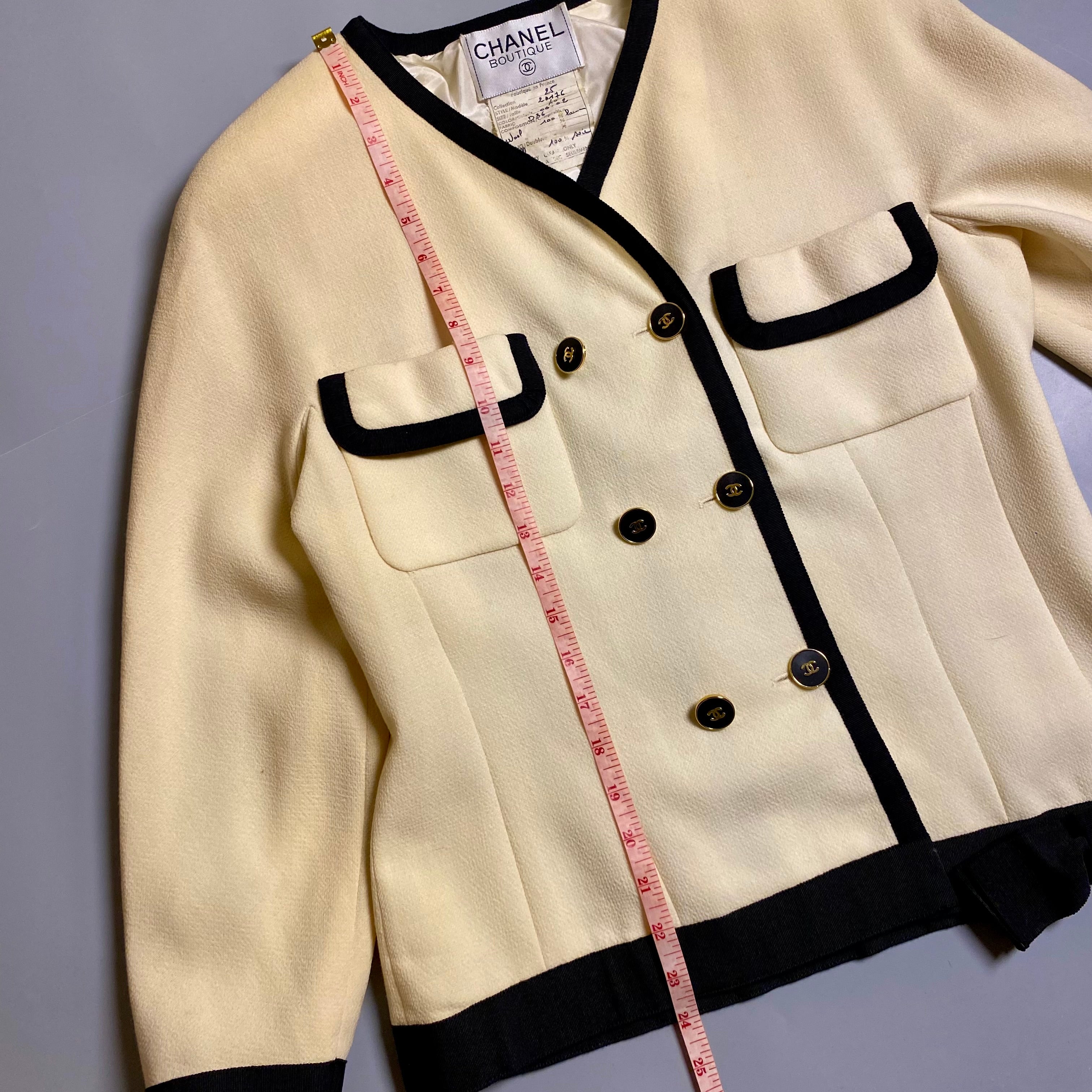 Chanel 1980s Wool Crepe Jacket