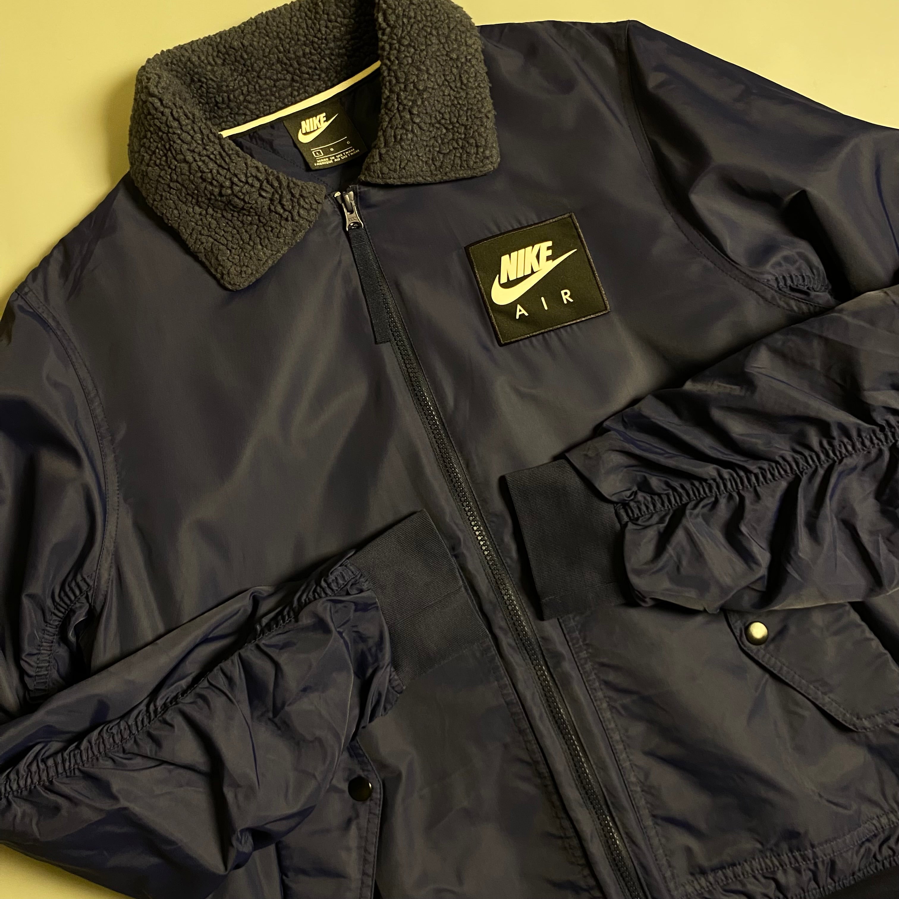 Nike Air Seasonal Full-Zip Sherpa Bomber Jacket