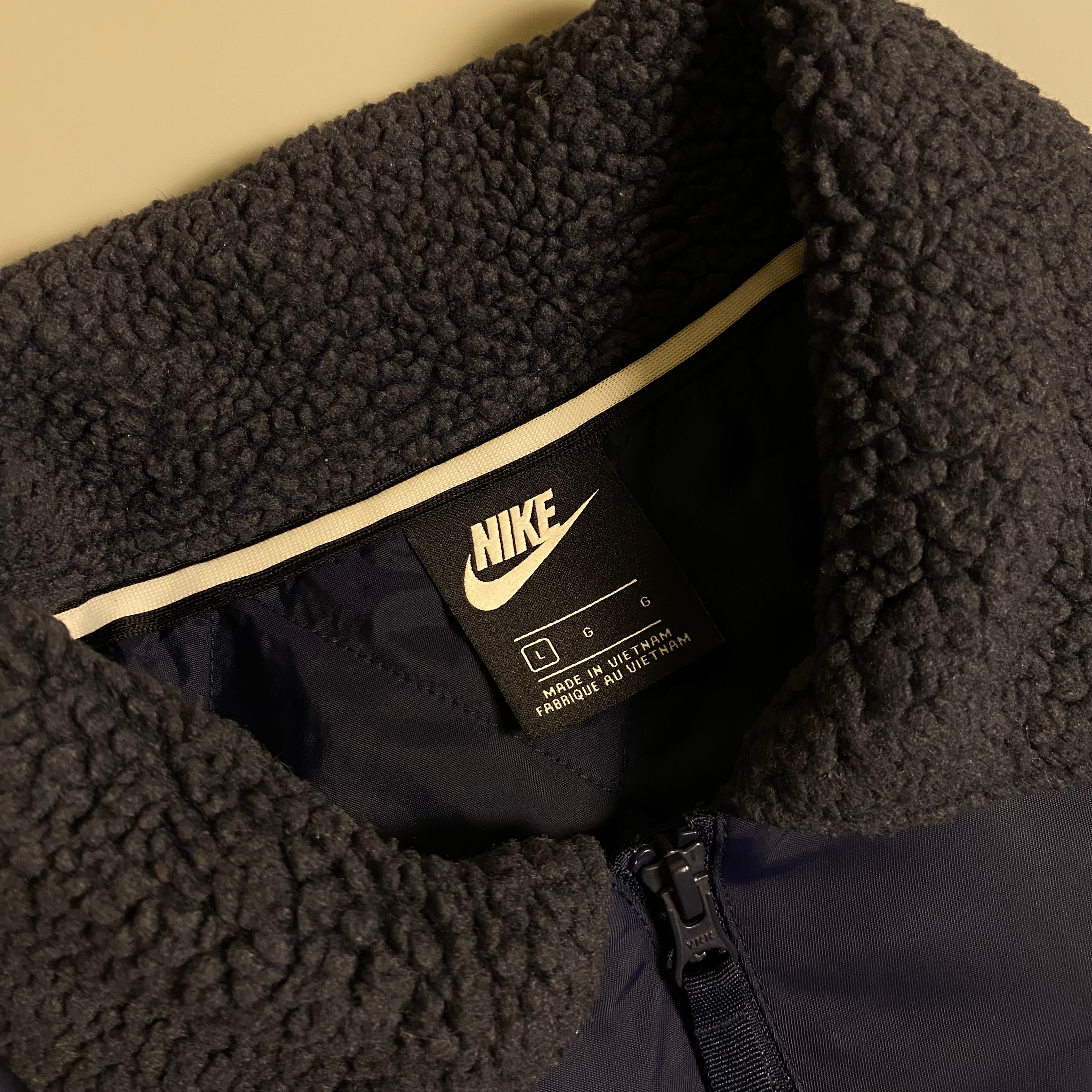 Nike Air Seasonal Full-Zip Sherpa Bomber Jacket