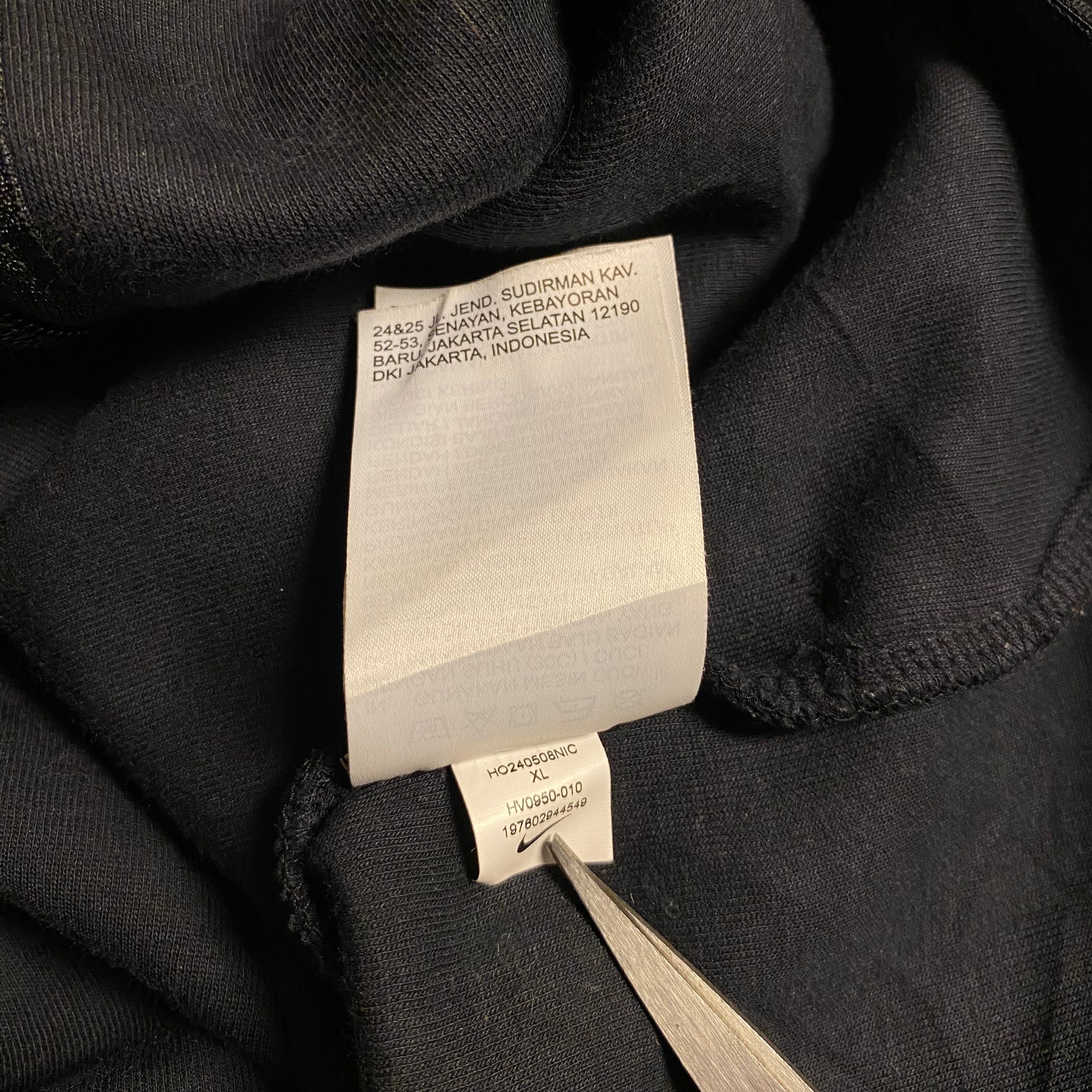 Nike Men's Tech Fleece Windrunner Full-Zip Hoodie in black