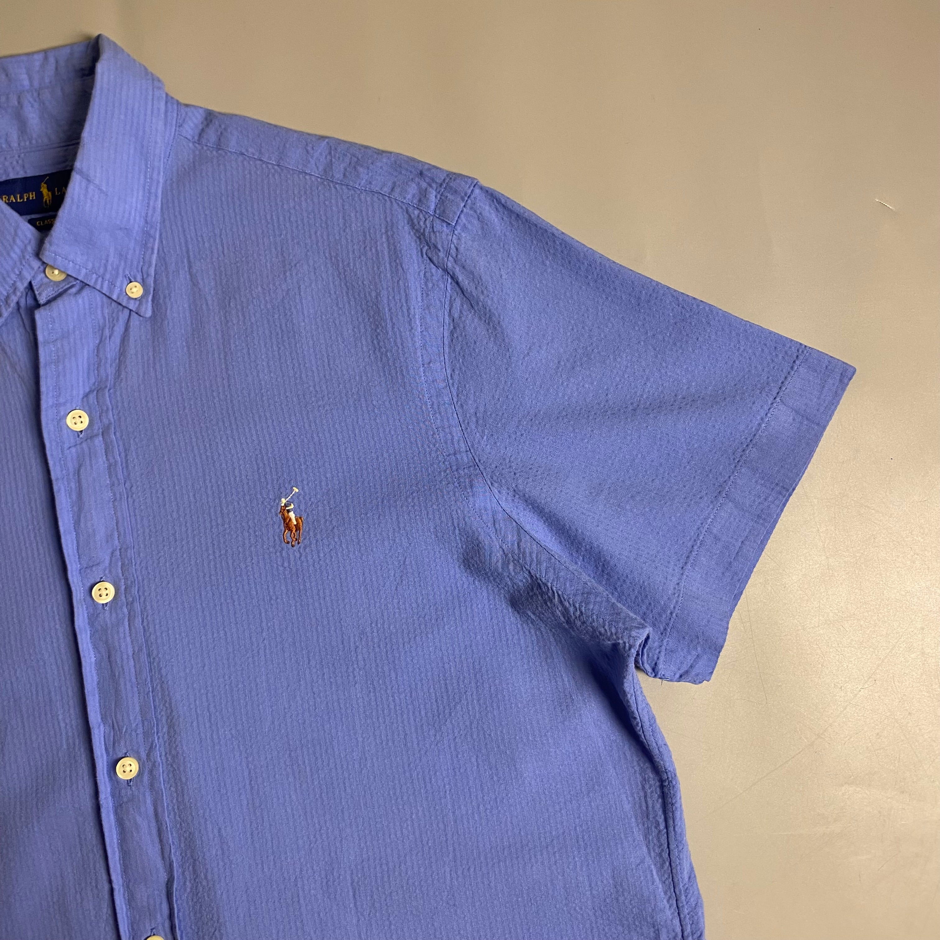 Polo Ralph Lauren short-sleeve shirt crafted from lightweight, breathable seersucker fabric